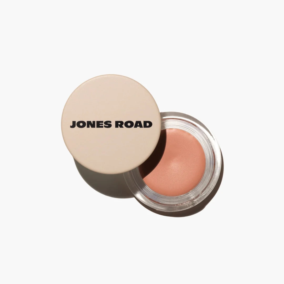 Wide Awake Brightening Concealer image 13