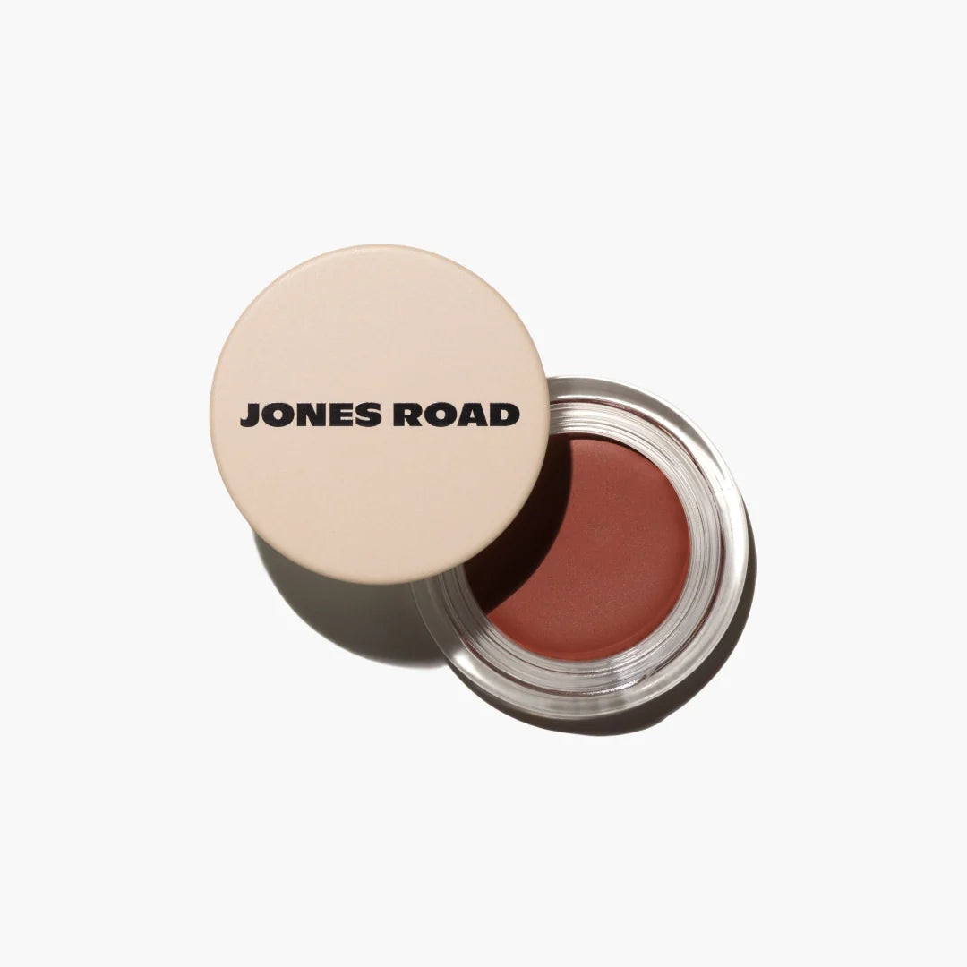 Wide Awake Brightening Concealer image 19
