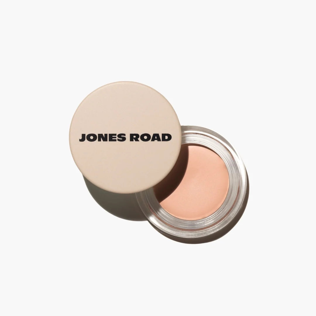 Wide Awake Brightening Concealer image 2